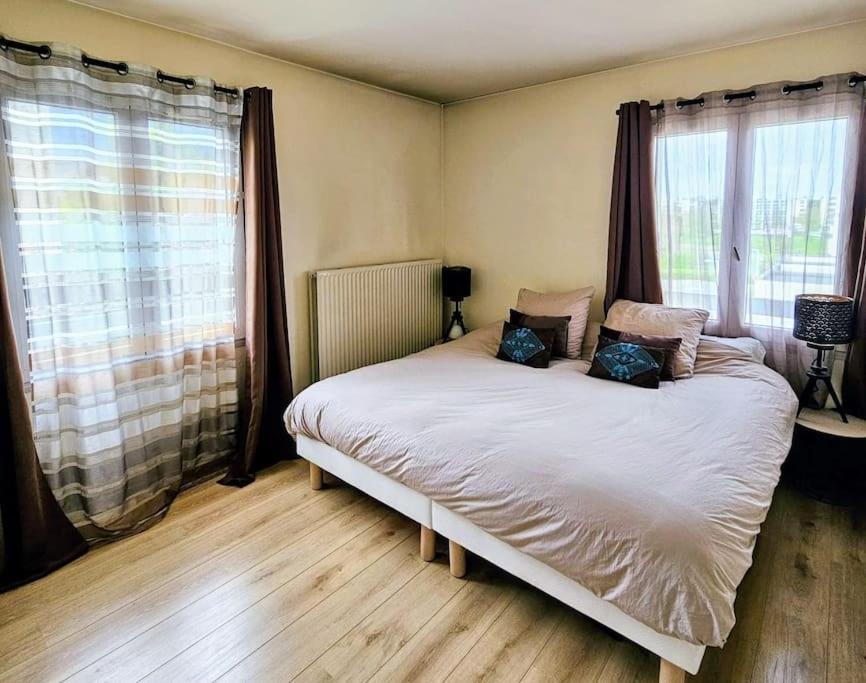 Appartement Spacieux Silencieux Lognes Ngoại thất bức ảnh