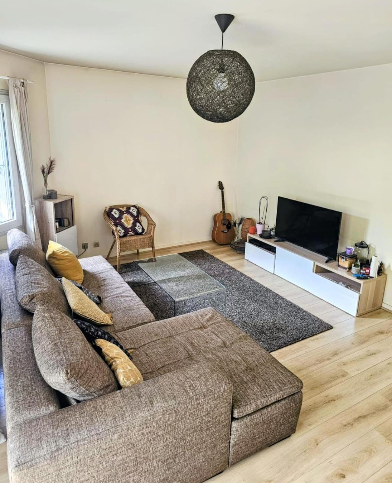 Appartement Spacieux Silencieux Lognes Ngoại thất bức ảnh